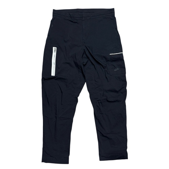 Nike Tech Essentials Woven Utility Cargo Pants Black Men’s Sz 32 - Picture 1 of 7